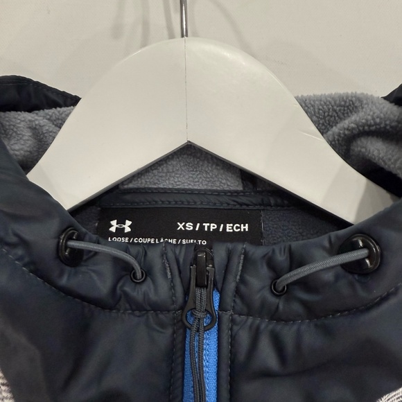 Under Armour Women's Full Zip Hoodie Grey and Green Loose Cold Gear Storm. Sz XS - Picture 4 of 13